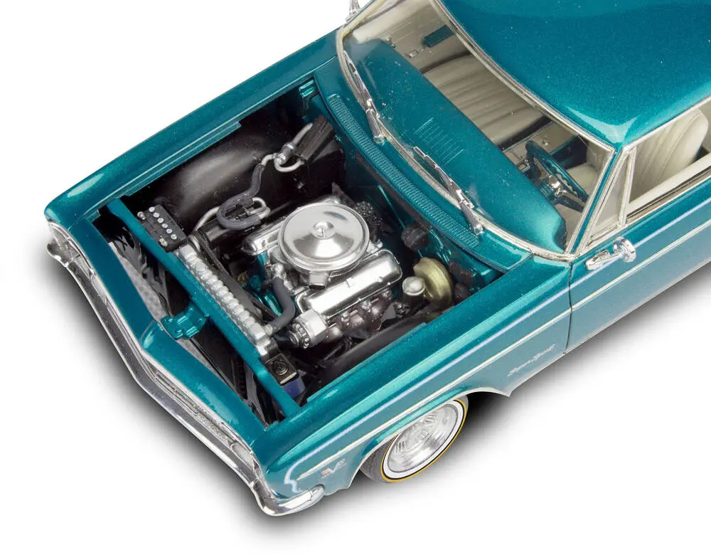 26056-1966-chevy-impala-ss-1.webp