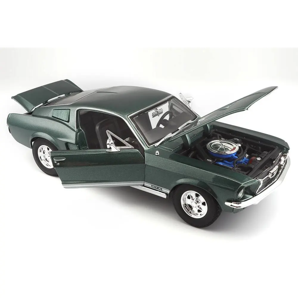 6000-1-18-ford-mustang-gta-fastback-1967-1.webp