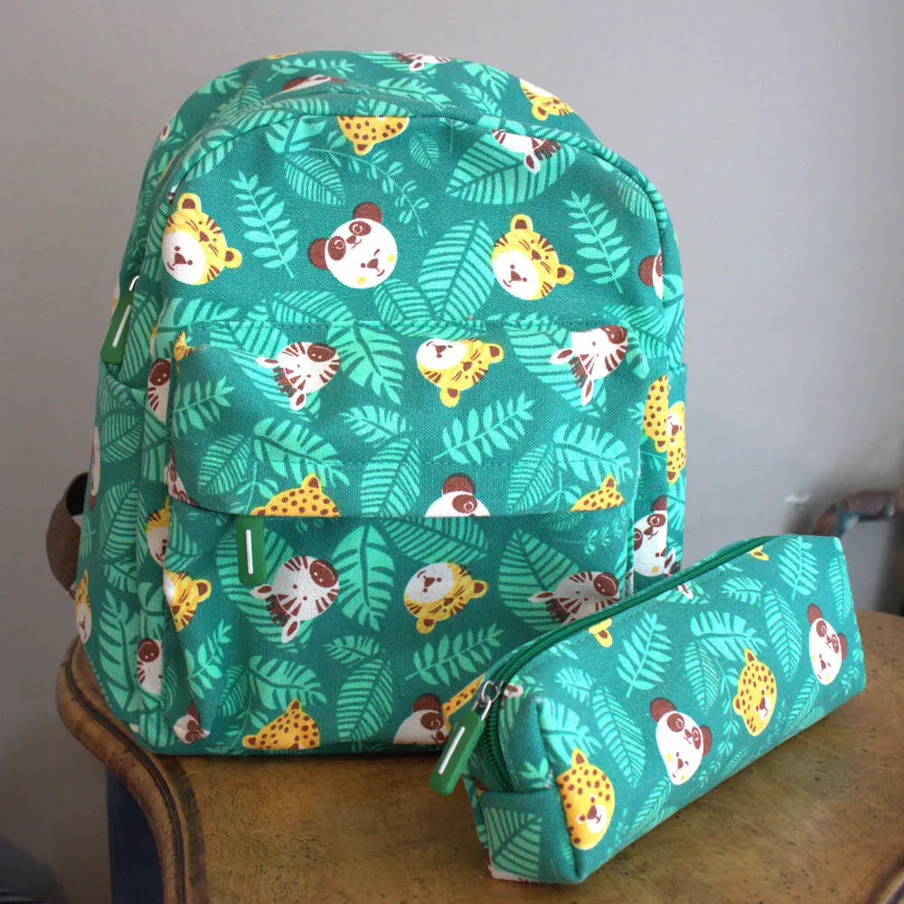 62156-ensemble-jungle-carnival-sac-a-dos-trousse-vert-1.webp